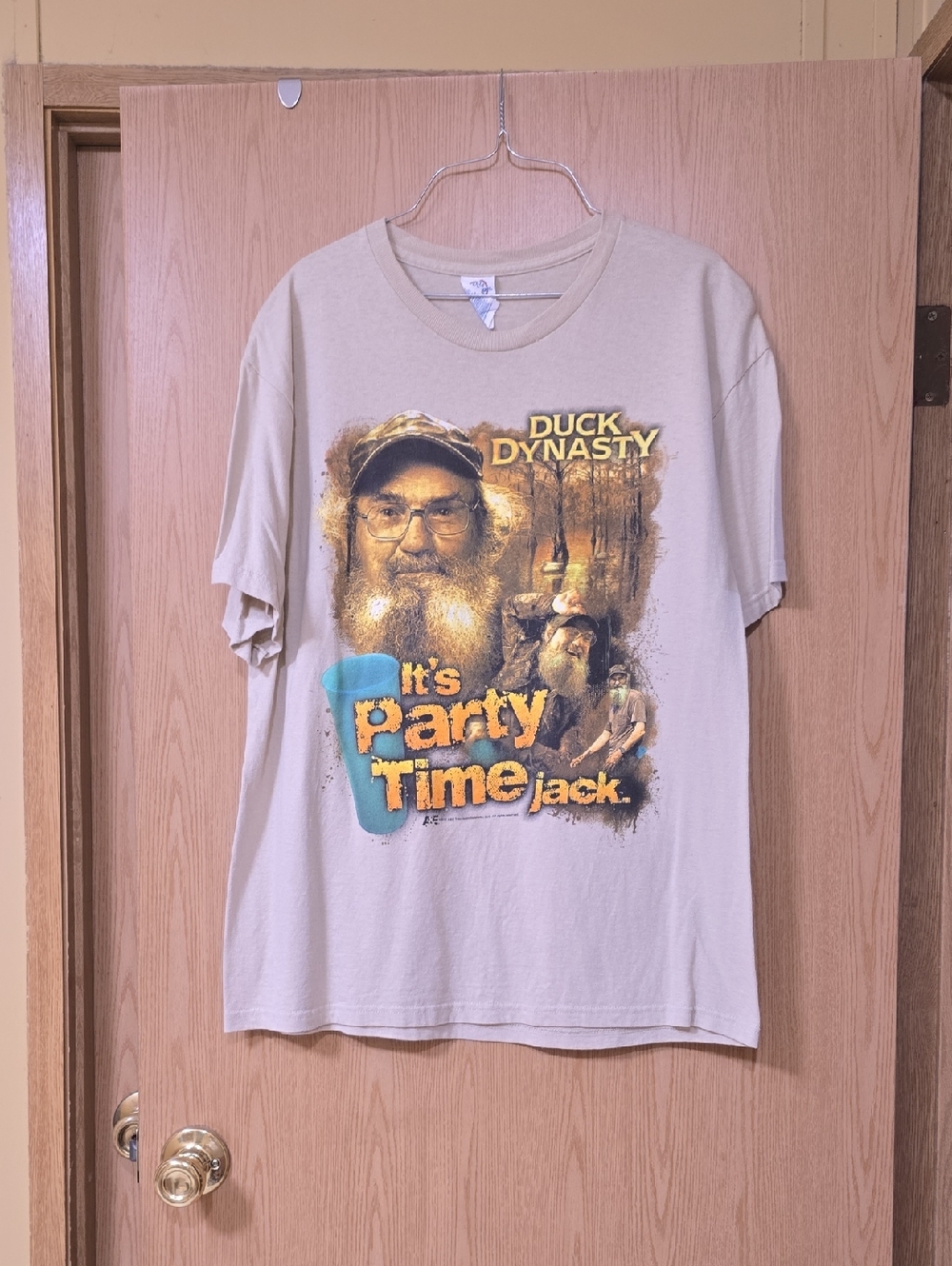 Duck Dynasty "It's Party Time Jack" Graphic Tee - Tan